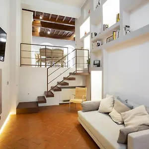 Apartment Santa Maria In Campo, Florence